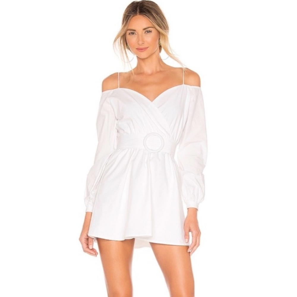 White superdown Off-Shoulder Dress
